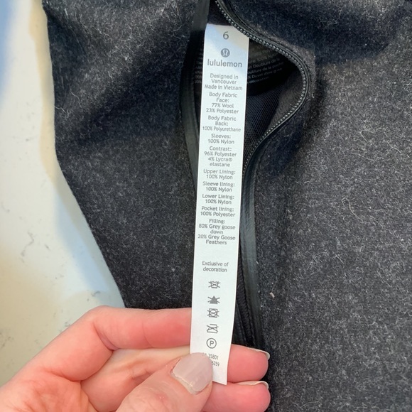 lululemon Roam Far Wool Bomber size 6 - Picture 4 of 5